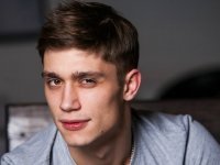 Александр Шам